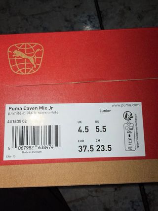 Zapatillas Puma Blancas y Negras