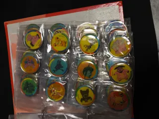 Álbum de Monedas de Metal 88/96 de Pokémon 2001