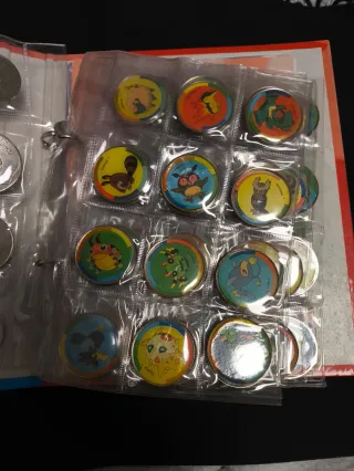 Álbum de Monedas de Metal 88/96 de Pokémon 2001