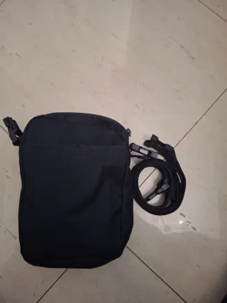 Riñonera Nike Negra