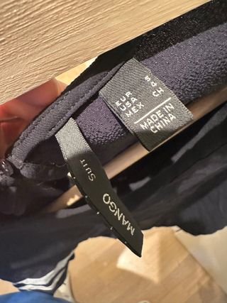 Camiseta Mango Negra Rayas