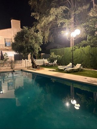Chalet en alquiler en Alfacar