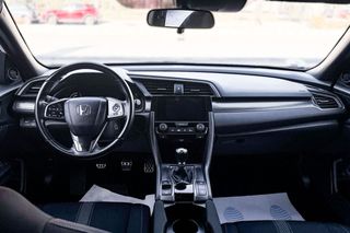 Honda Civic   1.0 IVTEC TURBO ELEGANCE NAV