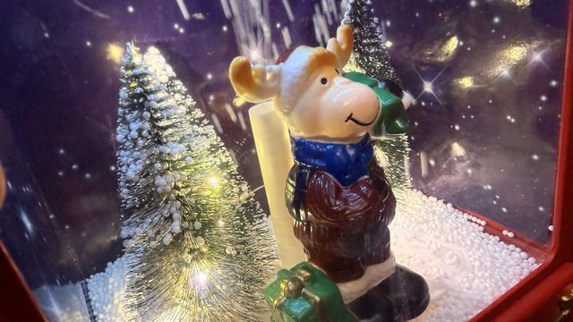 Buzón Navideño Reno con Luces LED