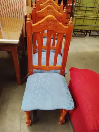 4 Sillas de Comedor Tapizadas