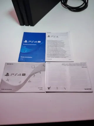 PlayStation 4 Pro 1TB Con Controller e Cavi