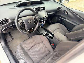 Toyota Prius Plugin 2021