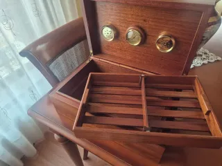 Humidor de puros de madera