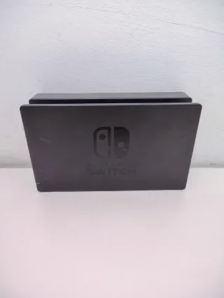 Nintendo Switch 32GB Completa con Accessori