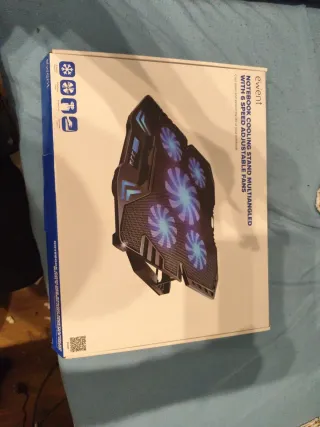 Soporte Ewent con ventilador para portátil