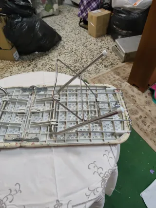 Mesa de planchar plegable floral