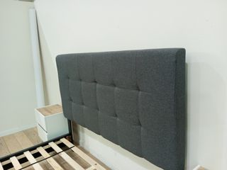 Liquidación: Cama matrimonio + cabecero 135x150cm