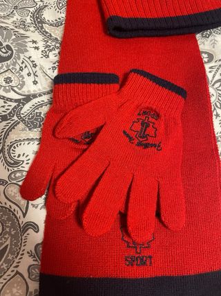 Confezione Berretto, Sciarpa e Guanti per Bambini Rosso