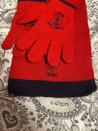 Confezione Berretto, Sciarpa e Guanti per Bambini Rosso