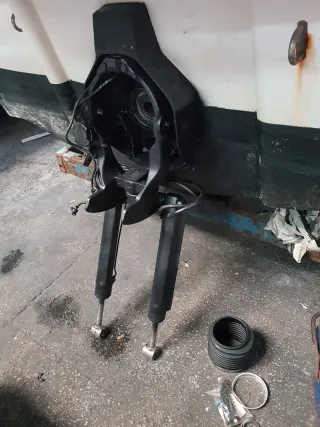 Glastron Aventura con motor Volvo V8 270cv