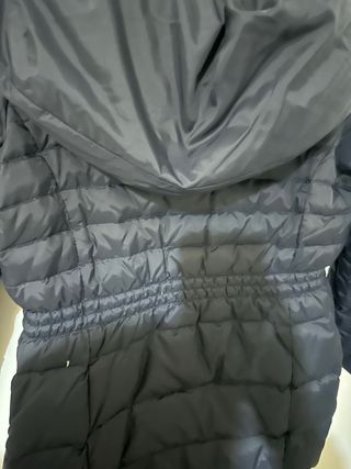 Abrigo Armani Junior Negro Plumas