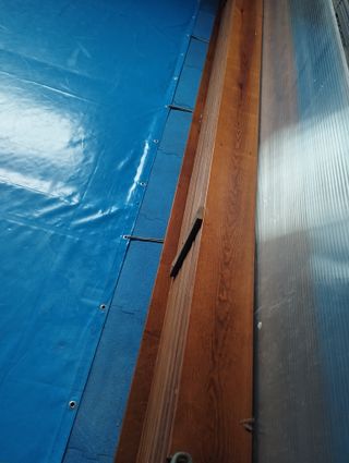 Tablones de madera barnizados