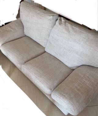 n. 2 divani tessuto beige dí ottima qualità