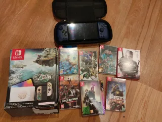 Nintendo Switch OLED Zelda Tears of the Kingdom