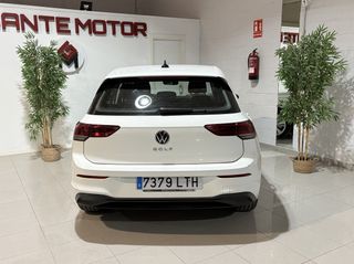 Volkswagen Golf 2021