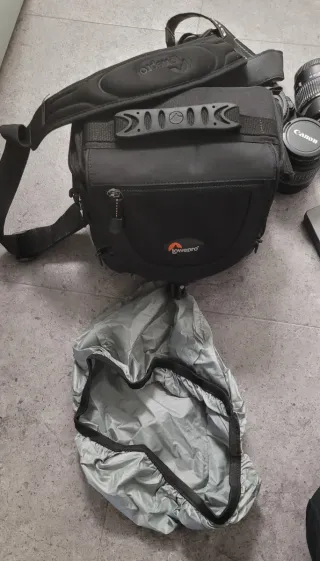 Cámara Canon EOS 350D + 2 objetivos