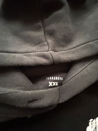 Felpa nera Terranova con orsetto