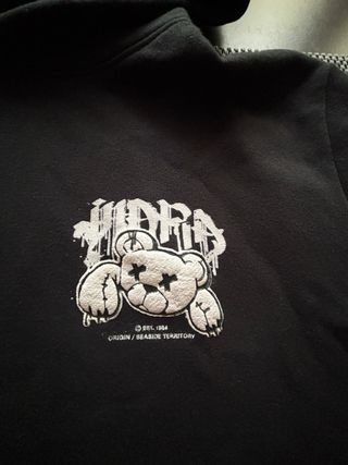 Felpa nera Terranova con orsetto