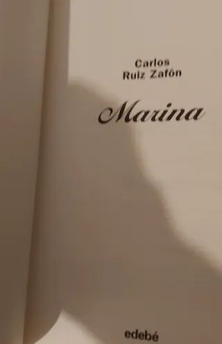 Marina (Spanish Edition)