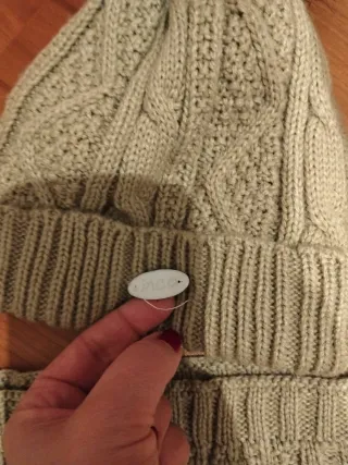 Gorro y cuello tejido niña.