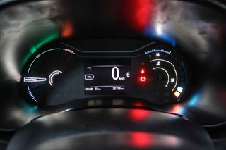 Dacia Spring Essential Electric 33kW (45CV)