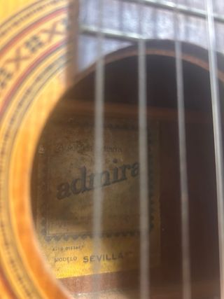 Guitarra Española con funda acolchada