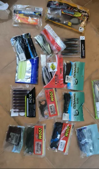 Lotes de señuelos de pesca variados