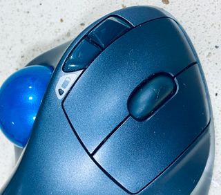 Ratón Trackball Inalámbrico Logitech M570