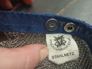 Guante anticortes de malla metálica