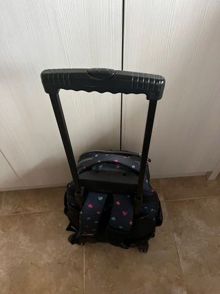 Mochila Totto con ruedas y estampado