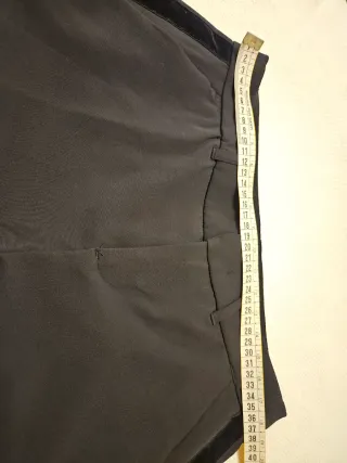 Pantaloni eleganti neri con banda