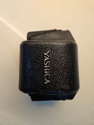 Funda para cámaras Yashica reflex FX.
