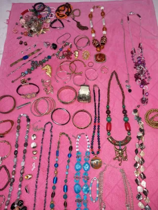 Lote Bisutería y Joyas Variadas