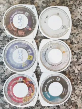 PSP UMD Giochi Dragon Ball, FIFA, sei titoli