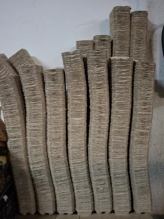 Hueveras de cartón nuevas