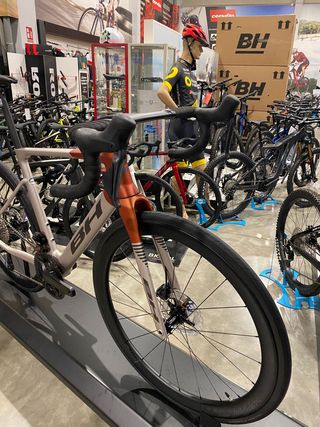 BH RS1 5.5 ULTEGRA DI2 TLF: 954370589