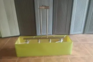 Lámpara de salón verde,mide 75cm, para 4 bombillas