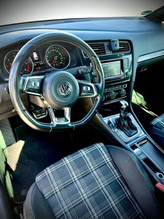 Volkswagen Golf 2014