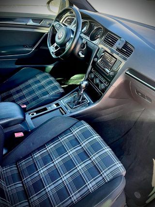 Volkswagen Golf 2014