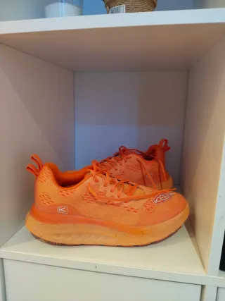 Zapatillas KEEN Naranja