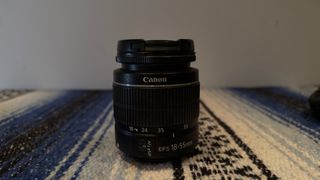 Cámara Canon EOS 200D Negra