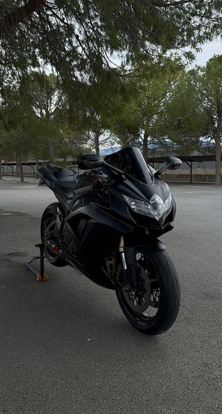 Suzuki Gsxr 600 K8