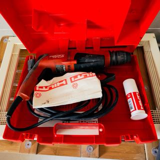 TALADRO PERCUTOR HILTI TE-2M