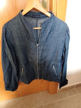 Cazadora vaquera Adolfo Domínguez azul