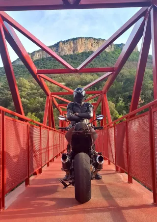 Casco L Shark Spartan Carbon Negro